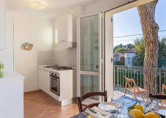 Apartment Michelangelo Ii By Interhome Marina di Pietrasanta