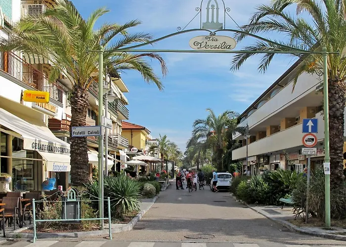 Apartment Michelangelo Ii By Interhome